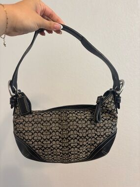Coach Black and Beige Signature Jacquard Shoulder Bag